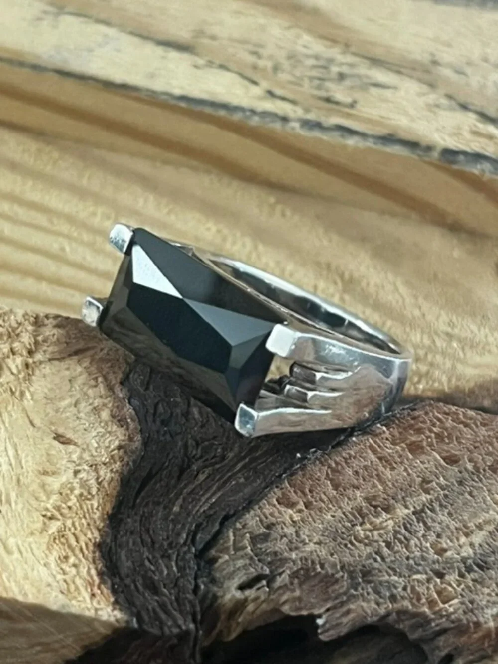 925 Sterling Silver Statement Ring Chunky Black Faceted Stone Size 8 1/2